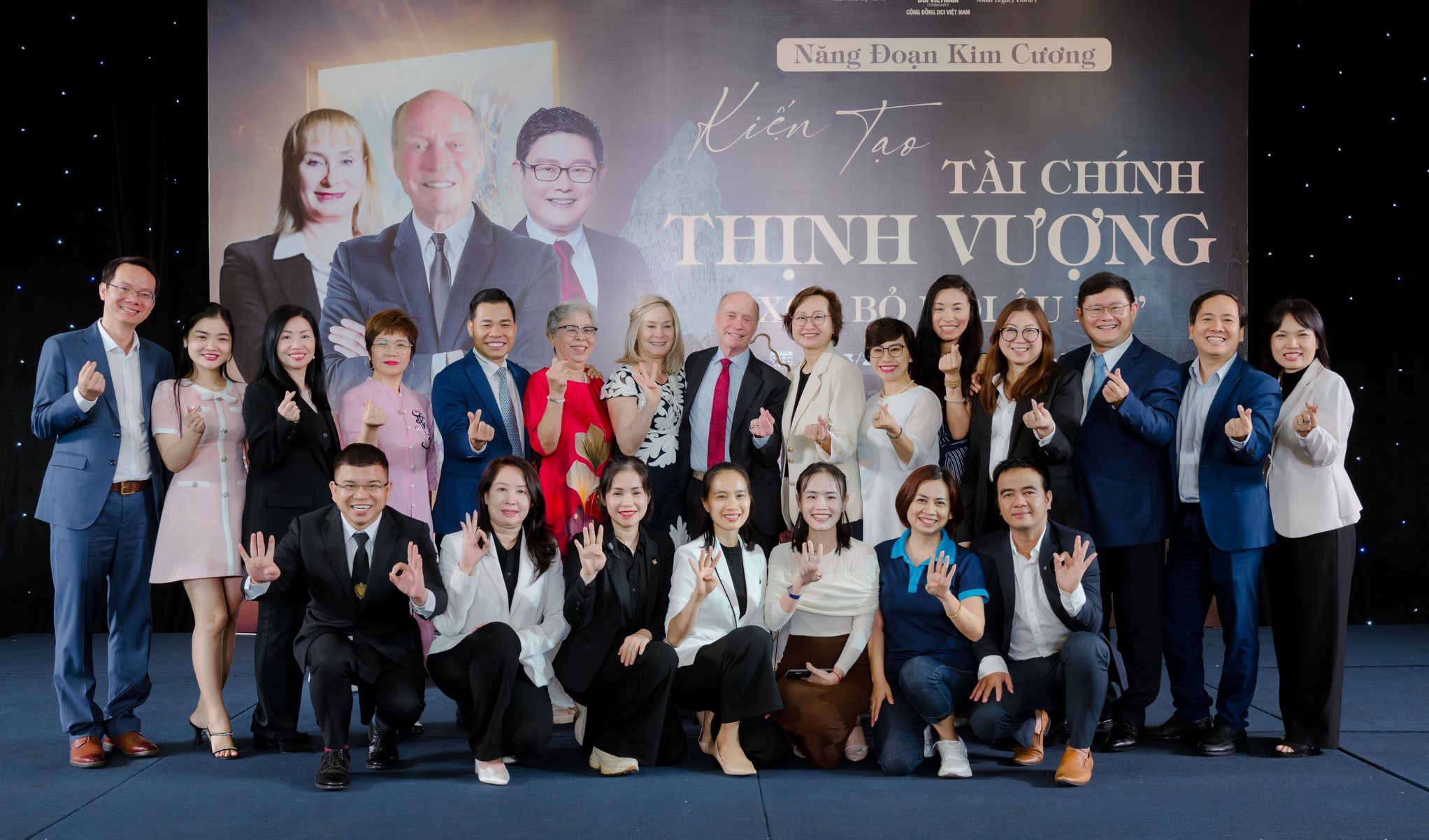 Video giới thiệu ĐẠI LỘ KIM CƯƠNG