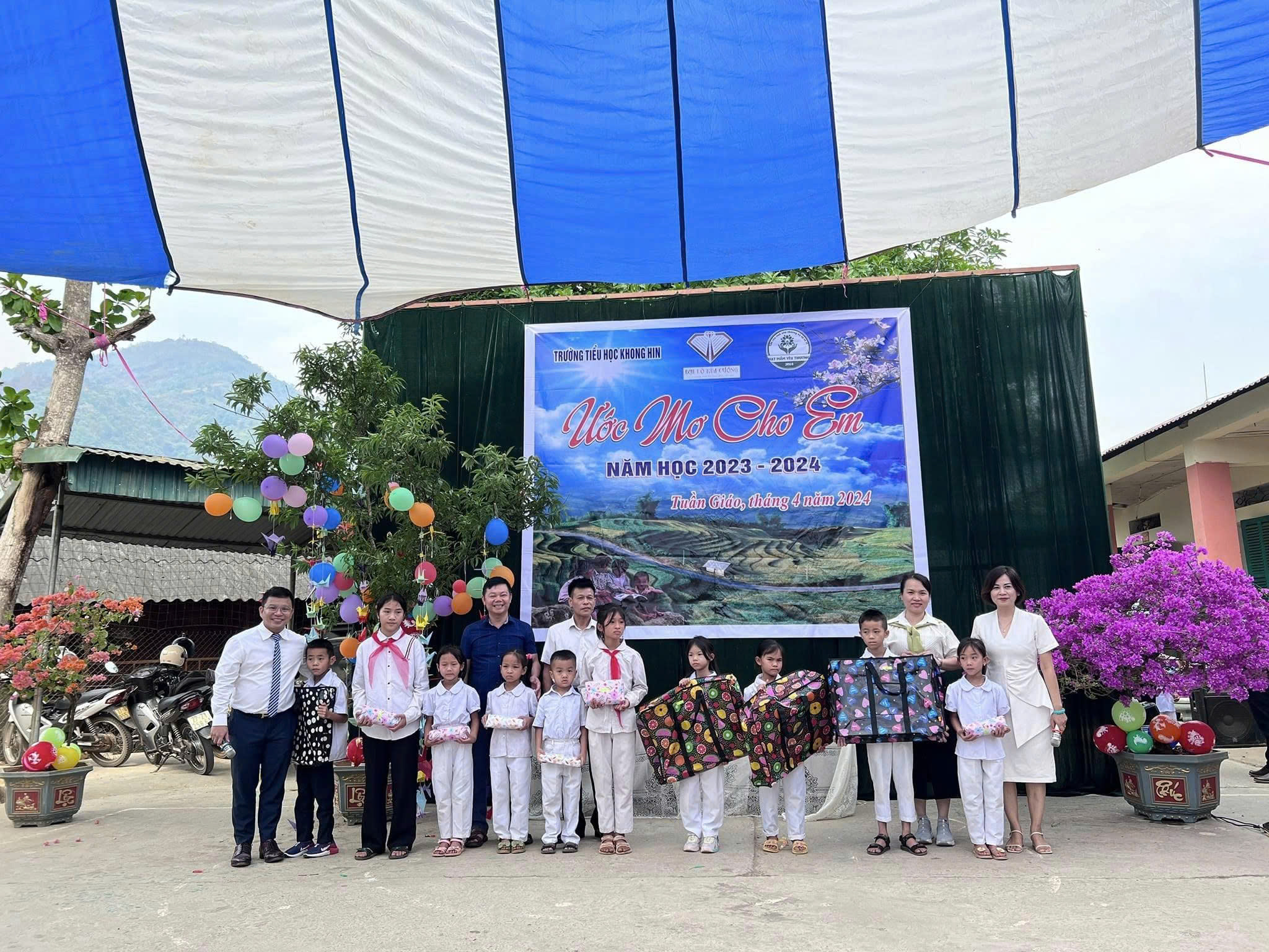 ĐẠI LỘ KIM CƯƠNG