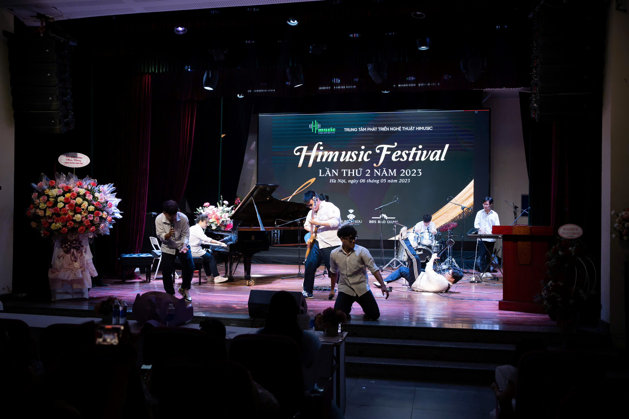 Video giới thiệu HIMUSIC